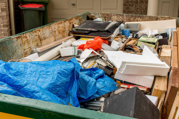 Best Attic Cleanout  in Algonac, MI